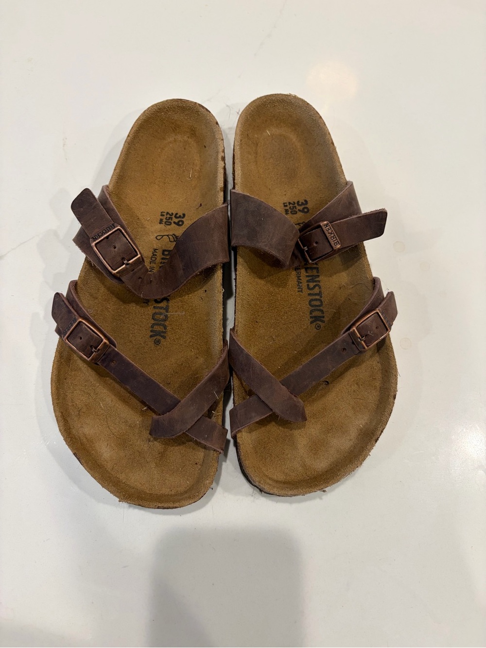 NWOT Birkenstock Brown Leather Two-Strap Cross Sandals
